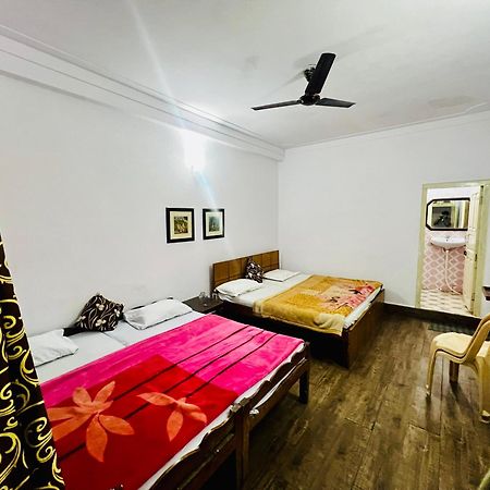 Inder Palace Barkot 外观 照片